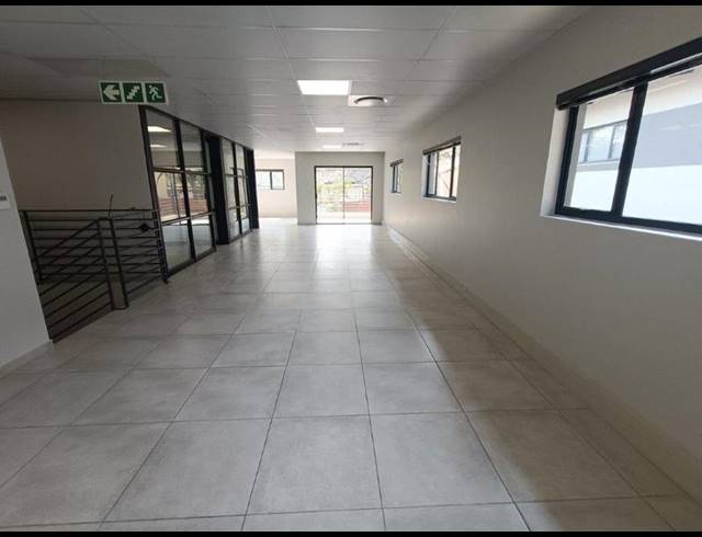 INDUSTRIAL PROPERTY TO RENT IN HALFWAY HOUSE